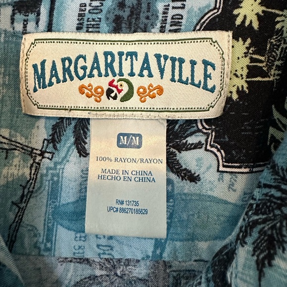 Margaritaville Men’s Hawaiian Shirt, size medium tropical 🏝️ blue floral - Picture 3 of 12